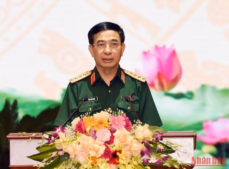 Đại tướng Phan Văn Giang phát biểu tại hội nghị.