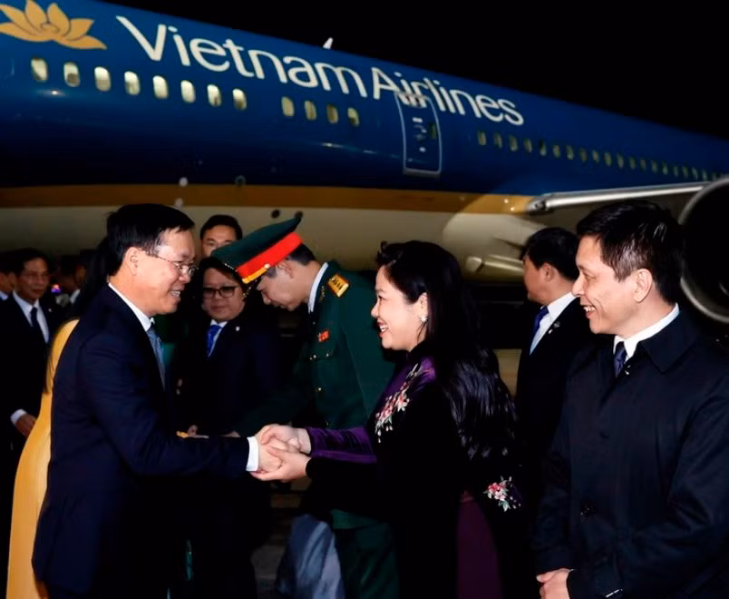 Lễ đón Chủ tịch nước Võ Văn Thưởng và Phu nhân tại sân bay Haneda, thủ đô Tokyo. (Ảnh: Thống Nhất/TTXVN)