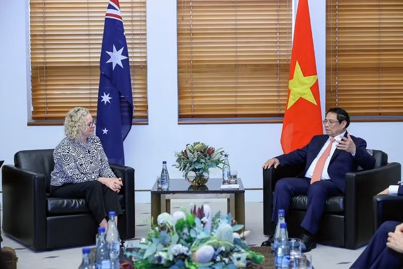 Thủ tướng Chính phủ Phạm Minh Chính tiếp bà Sharon Claydon.