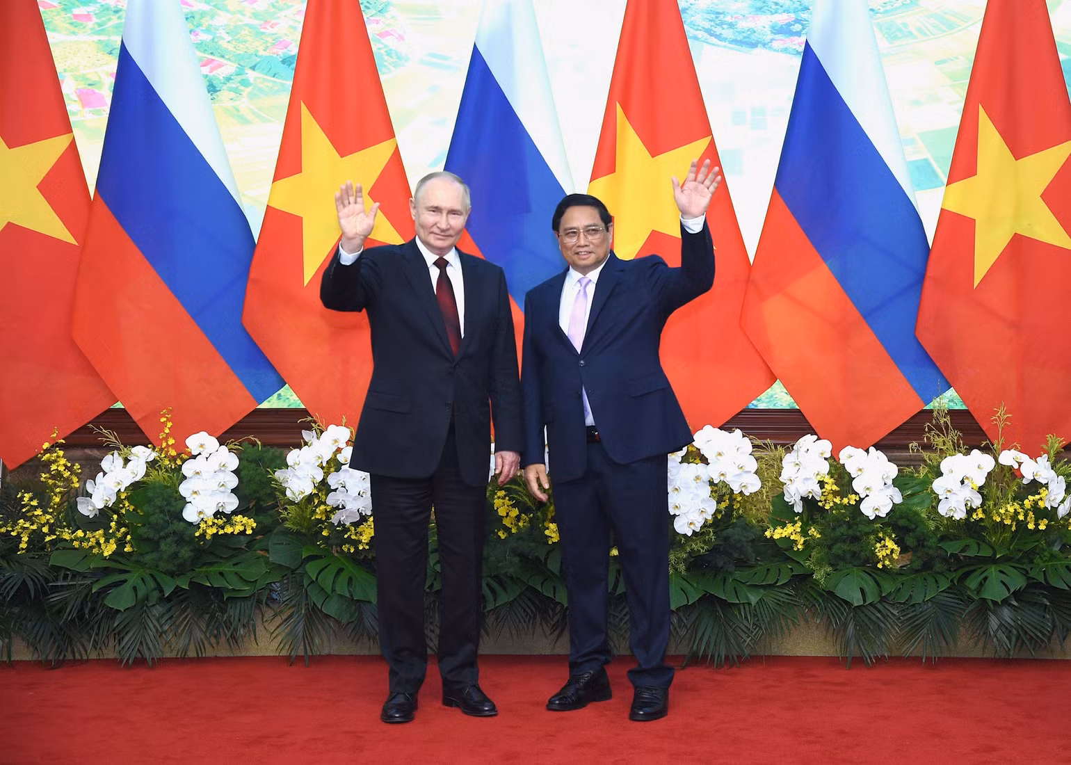 Thủ tướng Phạm Minh Chính và Tổng thống Liên bang Nga Vladimir Putin.
