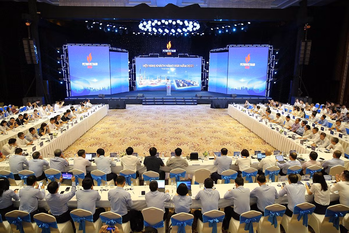 Toàn cảnh Hội nghị.