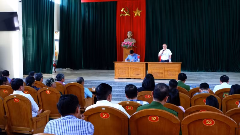 Chủ tịch Ủy ban nhân dân thành phố Thanh Hóa phát biểu.