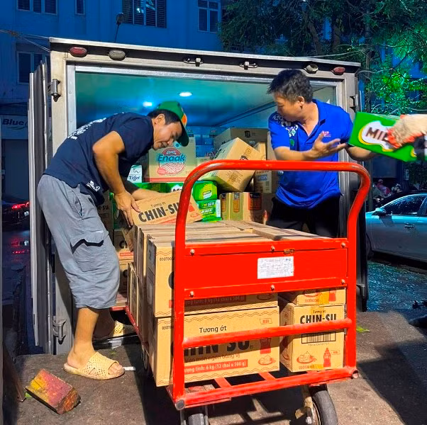Saigon Co.op linh động sử dụng xe tải để vận chuyển hàng hóa.