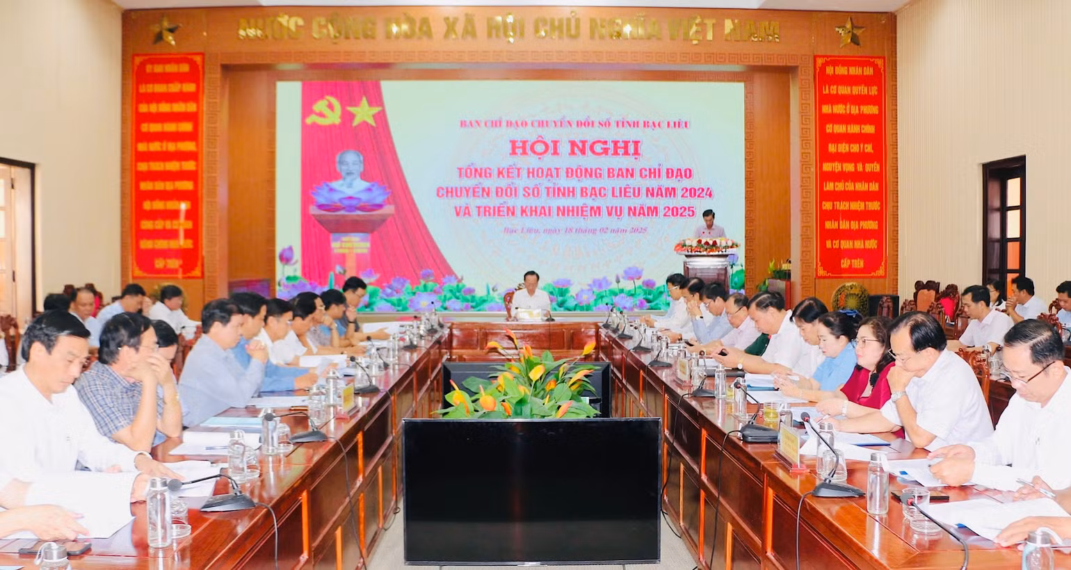 Quang cảnh hội nghị. Quang cảnh hội nghị.