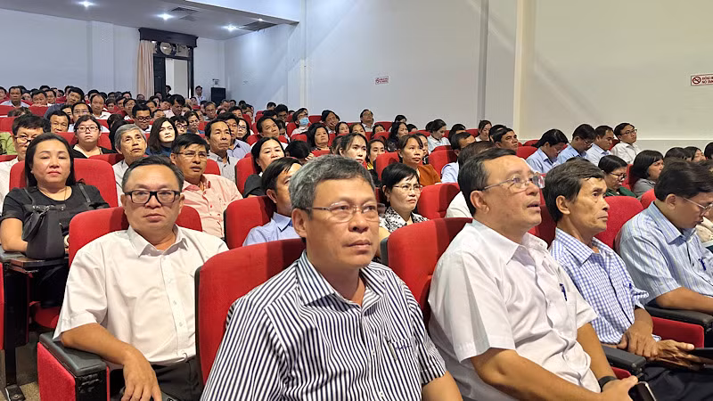 Các đại biểu tại hội thảo. Ảnh: TRỌNG DUY.