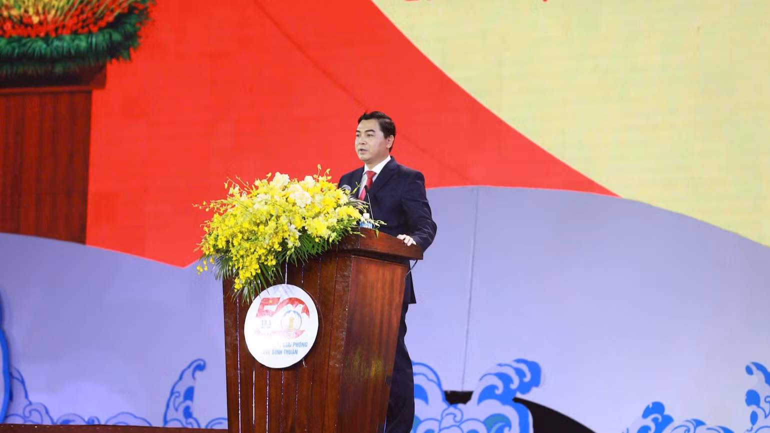Bí thư Tỉnh ủy Nguyễn Hoài Anh phát biểu.