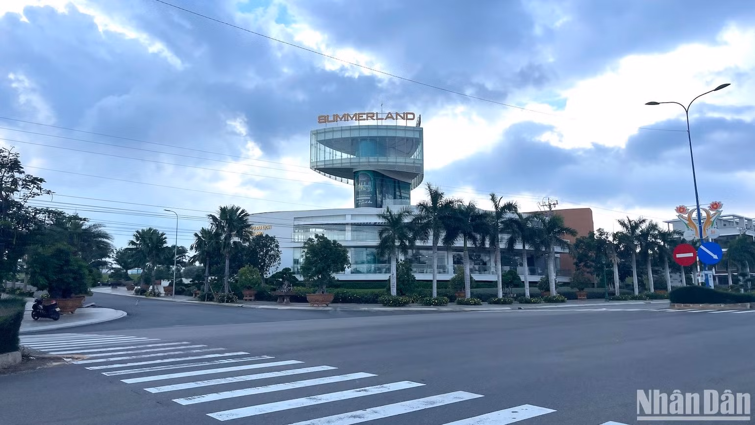 Khu đô thị dịch vụ du lịch Summerland.