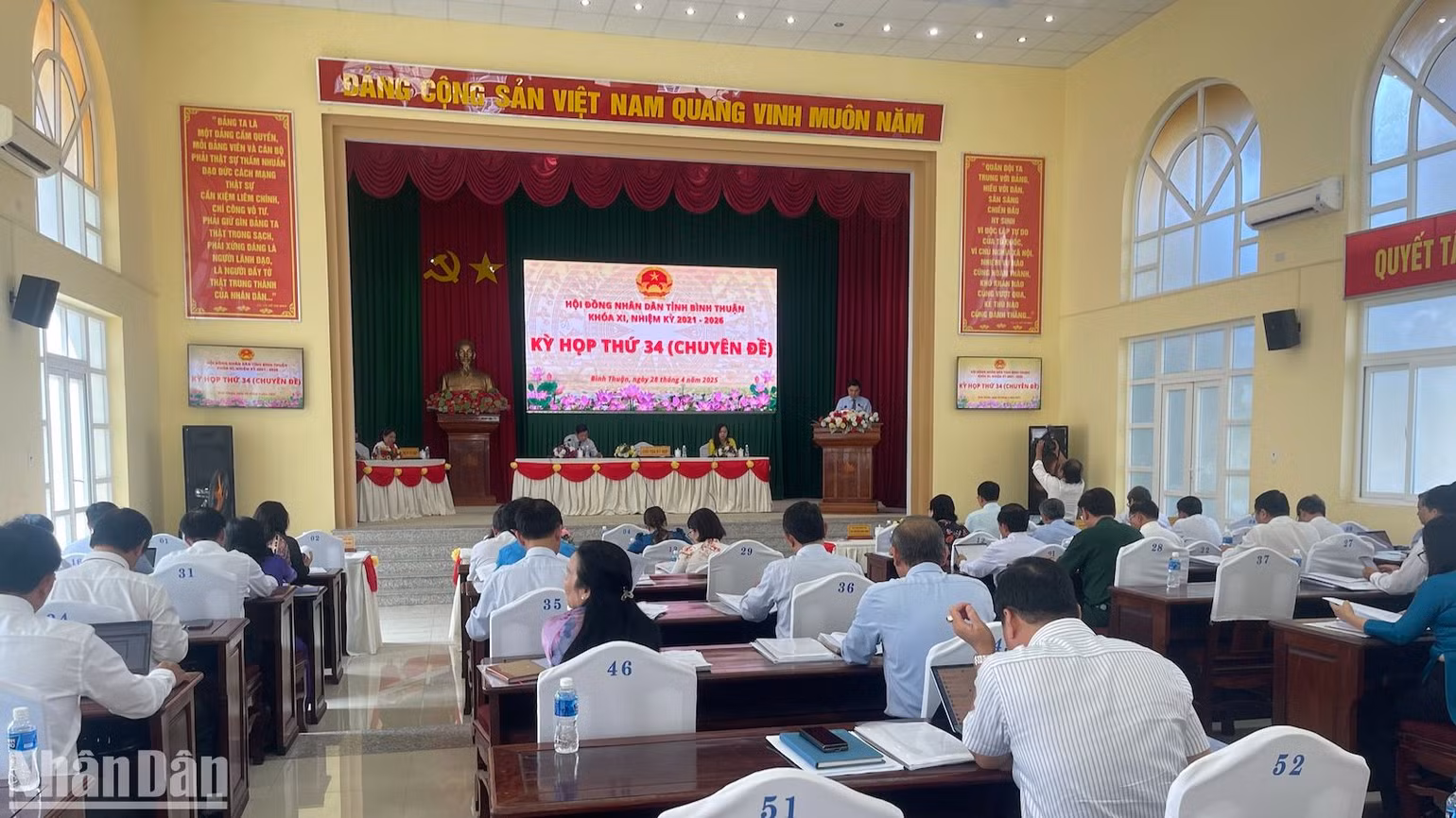 Kỳ họp quyết định những nội dung đáp ứng yêu cầu cấp thiết.