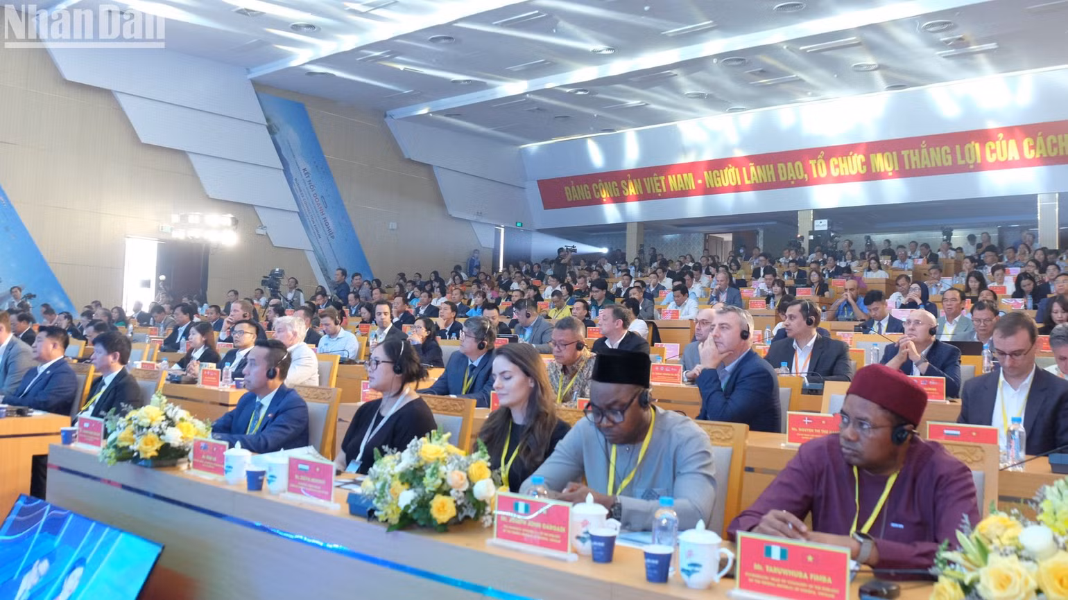 Các đại biểu tham dự Diễn đàn Kết nối doanh nghiệp công nghiệp, thương mại, nông nghiệp công nghệ cao EuroCham 2024. Các đại biểu tham dự Diễn đàn Kết nối doanh nghiệp công nghiệp, thương mại, nông nghiệp công nghệ cao EuroCham 2024.