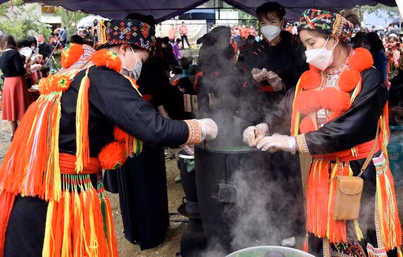 Khâu quan trọng nhất là đồ xôi.