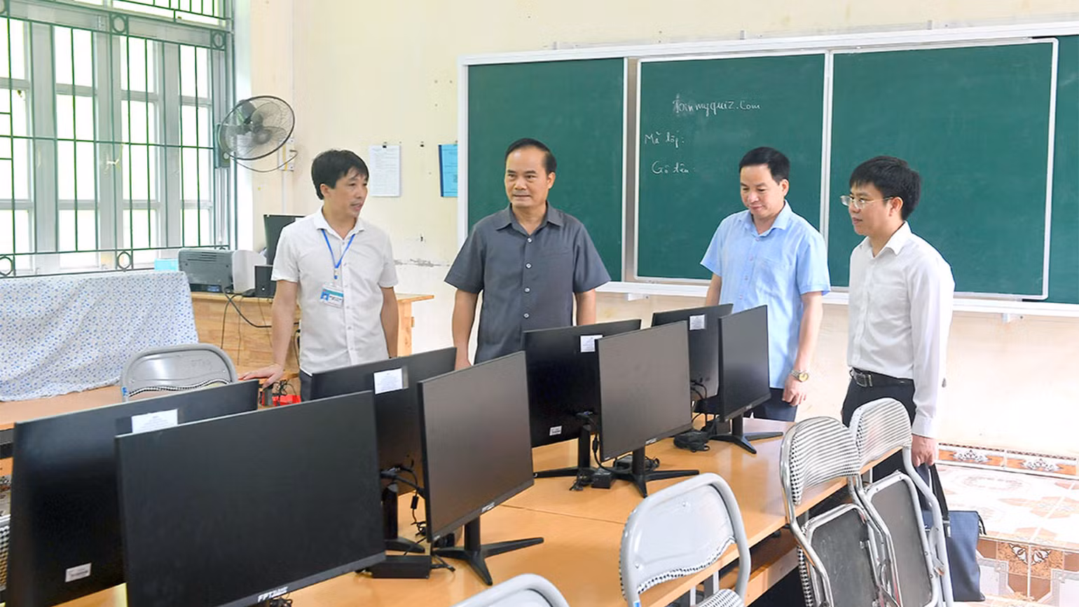 Cơ sở vật chất tại các trường học trên địa bàn tỉnh Tuyên Quang được trang bị đạt chuẩn.