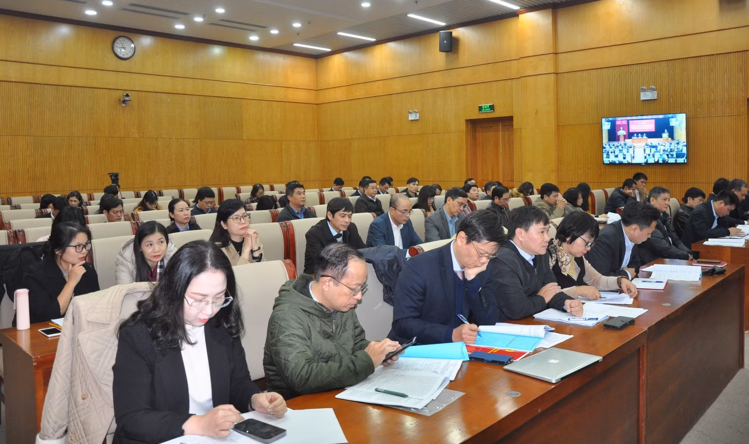Các đại biểu dự hội nghị.