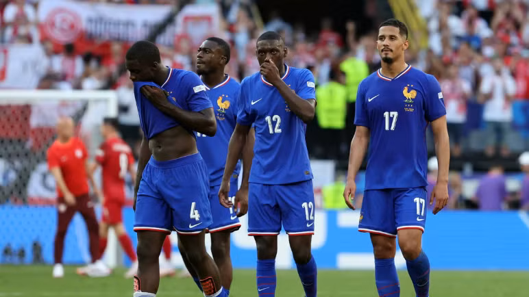 Đội tuyển Pháp cũng đang vô cùng bất ổn tại EURO 2024. (Ảnh: Getty)