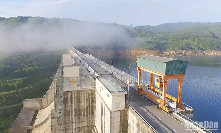 Hồ chứa nước Thủy điện Sông Tranh 2.