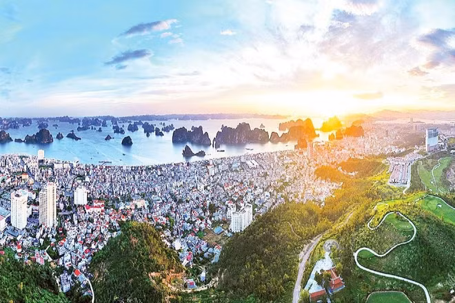 Quảng Ninh đẩy mạnh phát triển kinh tế xanh, kinh tế biển.