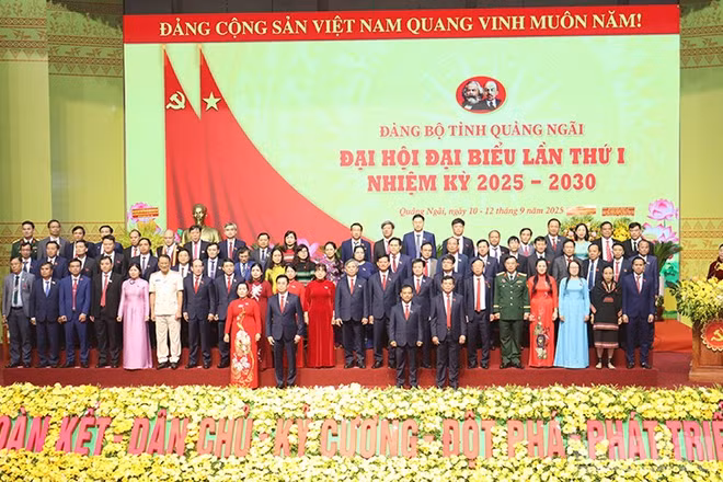 Ban Chấp hành Đảng bộ tỉnh Quảng Ngãi nhiệm kỳ 2025-2030.