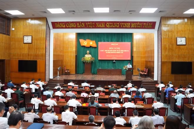Thành ủy Huế tổ chức Hội nghị sơ kết 1 năm vận hành mô hình chính quyền địa phương hai cấp vào sáng nay 3/6.