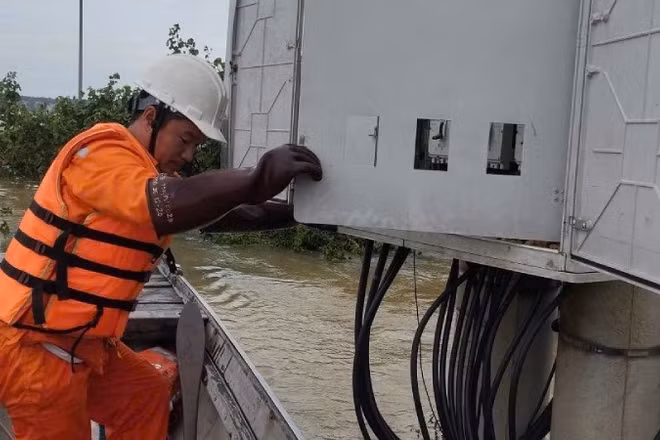 Điện lực Huế sẽ kiểm tra xuyên đêm để đóng điện.