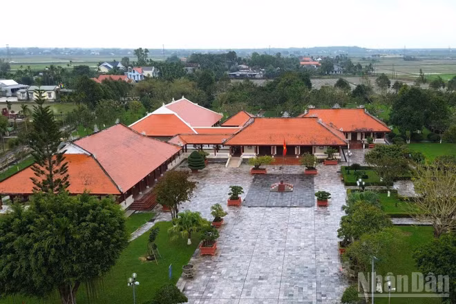 Khu lưu niệm Thủ tướng Phạm Văn Đồng tại xã Mộ Đức, tỉnh Quảng Ngãi. (Ảnh: HIỂN CỪ)