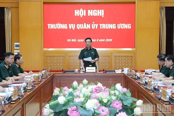 Đại tướng Phan Văn Giang chủ trì hội nghị.