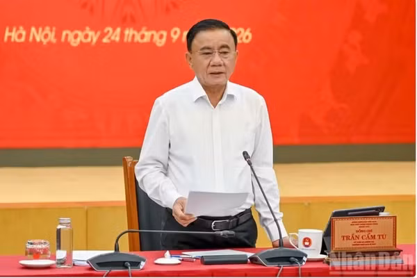 Đồng chí Trần Cẩm Tú, Ủy viên Bộ Chính trị, Thường trực Ban Bí thư. (Ảnh: THỦY NGUYÊN)