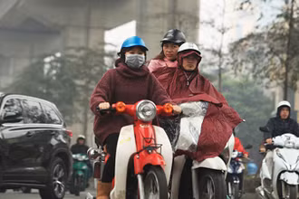 Khu vực phía Đông Bắc Bộ đêm và sáng có mưa nhỏ, mưa phùn và sương mù, trời rét về đêm và sáng. (Ảnh minh họa)