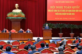 Hội nghị trực tuyến toàn quốc tổng kết công tác tổ chức xây dựng Đảng năm 2024, phương hướng, nhiệm vụ năm 2025. (Ảnh: Đăng Khoa)