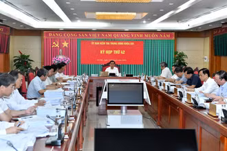 Tại Kỳ họp thứ 42, Ủy ban Kiểm tra Trung ương đề nghị cấp có thẩm quyền thi hành kỷ luật một số tổ chức đảng và đảng viên. (Ảnh: ĐĂNG KHOA)