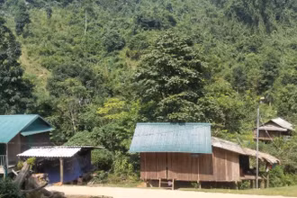 Khu vực có nguy cơ sạt lở rất cao ở bản Tân Ly, xã Lâm Thủy khiến 17 hộ dân buộc phải di dời khẩn cấp. 