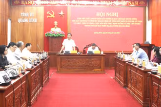 Quang cảnh buổi làm việc, khảo sát tại Quảng Bình.