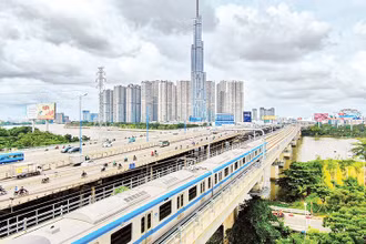 Công tác chạy thử nghiệm toàn tuyến Metro số 1, Bến Thành-Suối Tiên được thực hiện trong năm 2023, là điều kiện để đưa tuyến vào khai thác thương mại. (Ảnh THẾ ANH)