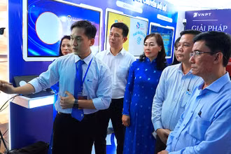 Giới thiệu giải pháp công nghệ hưởng ứng “Ngày chuyển đổi số” năm 2024 của ngành viễn thông Cà Mau.