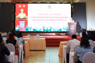 Quang cảnh hội nghị.