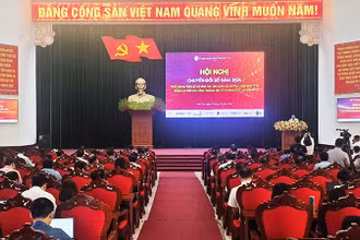 Quang cảnh hội nghị.