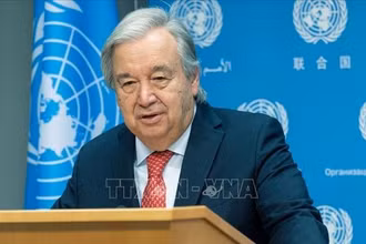 Tổng thư ký Liên hợp quốc António Guterres công bố Thông điệp Năm mới 2024. (Ảnh: TTXVN)