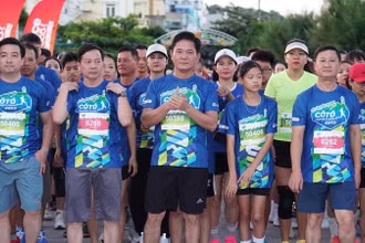 Các vận động viên chuẩn bị xuất phát ở cự ly 5km.
