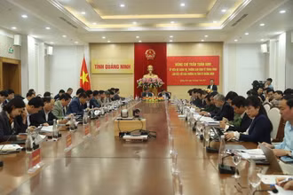Quang cảnh buổi làm việc của Đoàn công tác Ban Kinh tế Trung ương với tỉnh Quảng Ninh.