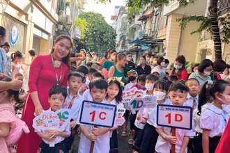 Hà Nội: Tuyển sinh vào lớp 1, lớp 6 trường công lập từ ngày 1/7