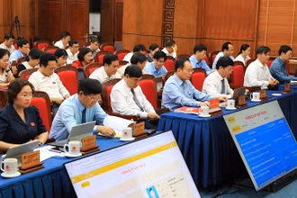 Đại biểu hội đồng nhân dân tỉnh Điện Biên tại kỳ họp lần thứ 20.