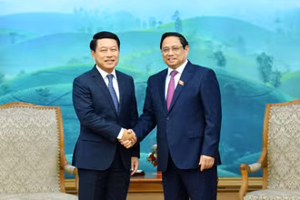 [Ảnh] Thủ tướng Phạm Minh Chính tiếp Phó Thủ tướng, Bộ trưởng Ngoại giao Lào