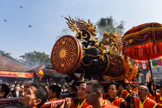 [Ảnh] Rước pháo làng Đồng Kỵ ngày mùng 4 Tết