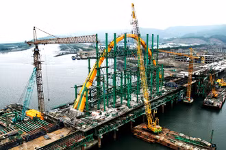 Dự án Cầu Cửa Lục 3 đang được đẩy nhanh tiến độ thi công, phấn đấu thông xe kỹ thuật vào tháng 6/2023.