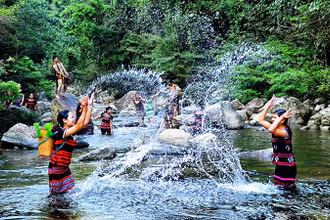 Làng du lịch cộng đồng A Nôr, xã Hồng Kim (huyện A Lưới) phát triển du lịch sinh thái.