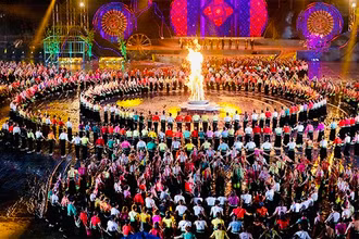 Màn đại xòe Thái Nghĩa Lộ.