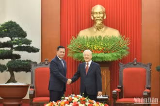 Tổng Bí thư Nguyễn Phú Trọng tiếp Thủ tướng Vương quốc Campuchia Samdech Moha Bovor Thipadei Hun Manet. (Ảnh: ĐĂNG KHOA)