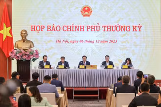Quang cảnh buổi họp báo Chính phủ thường kỳ. (Ảnh: VGP)