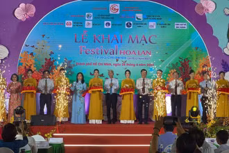 Nghi thức khai mạc Festival hoa lan Thành phố Hồ Chí Minh.
