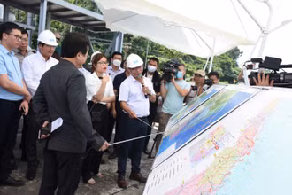 Các nhà đầu tư nước ngoài tìm hiểu về Cảng Liên Chiểu Đà Nẵng tháng 6/2022.
