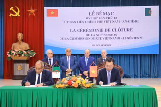 Lễ ký biên bản Kỳ họp thứ 12 Ủy ban liên Chính phủ Việt Nam-Algieria.