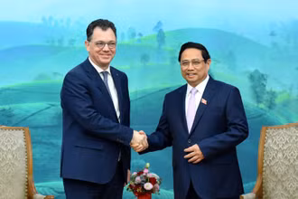 Thủ tướng Phạm Minh Chính tiếp Bộ trưởng Kinh tế, Doanh nghiệp và Du lịch Romania Stefan-Radu Oprea.
